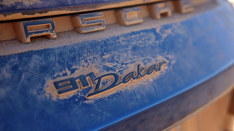 Porsche 911 Dakar: immagini ufficiali