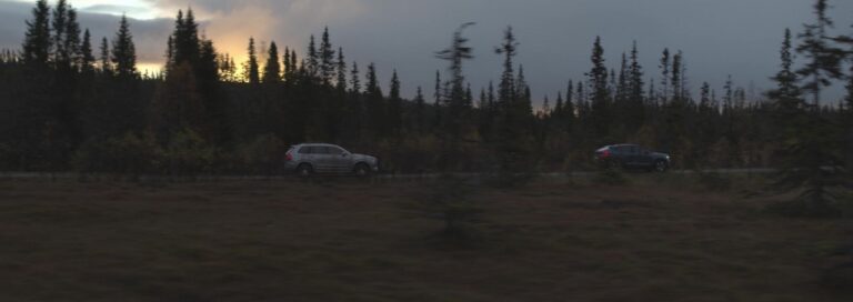 Volvo EX90: le immagini ufficiali