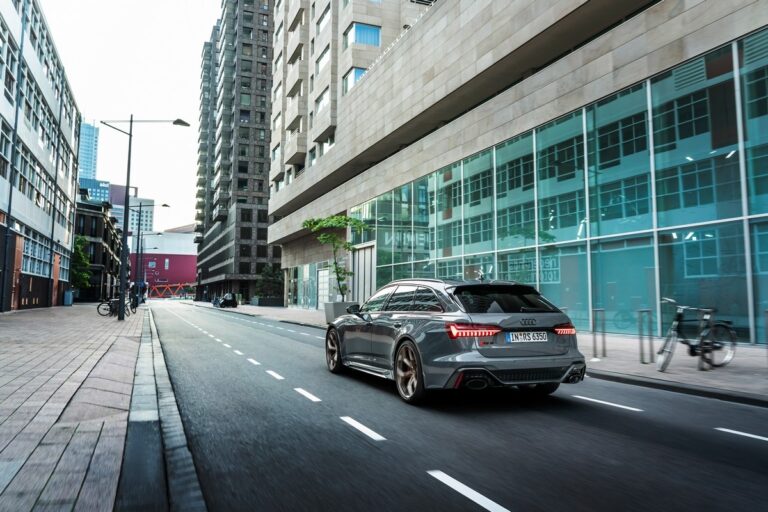 Audi RS6 e RS7 Performance: immagini ufficiali