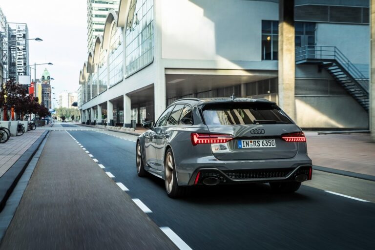Audi RS6 e RS7 Performance: immagini ufficiali