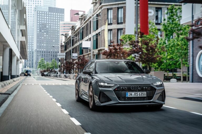 Audi RS6 e RS7 Performance: immagini ufficiali