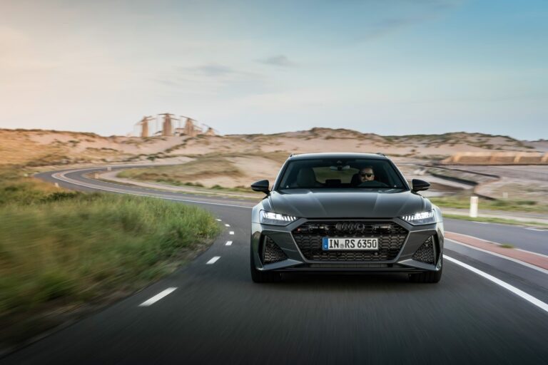 Audi RS6 e RS7 Performance: immagini ufficiali