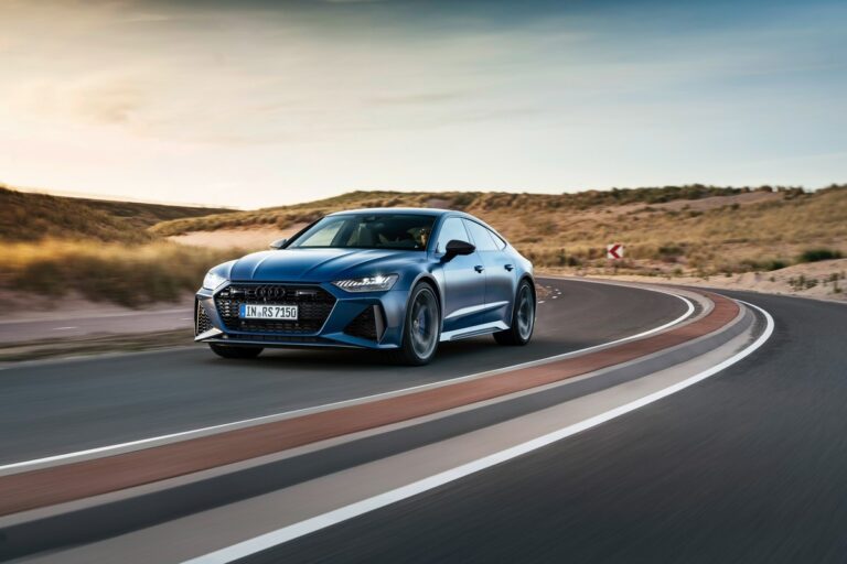 Audi RS6 e RS7 Performance: immagini ufficiali