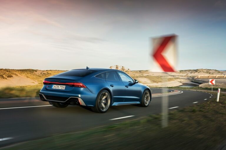 Audi RS6 e RS7 Performance: immagini ufficiali