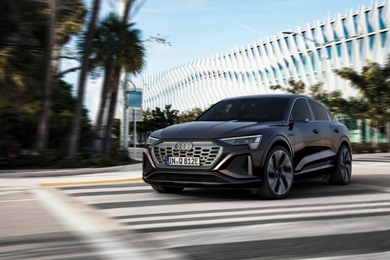 Audi Q8 e-tron e Q8 e-tron Sportback 2023: immagini ufficiali