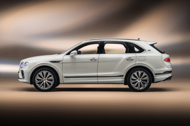 Bentley Bentayga Odyssean Edition: immagini