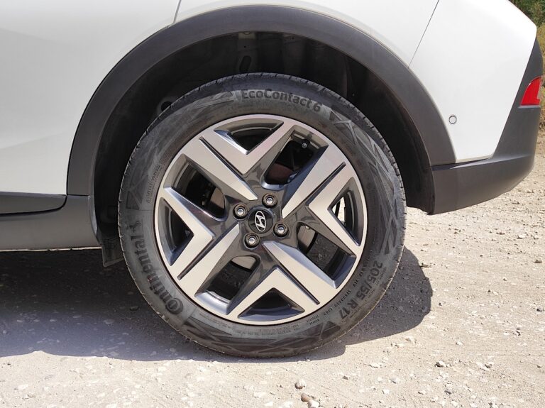 Hyundai Bayon: prova su strada