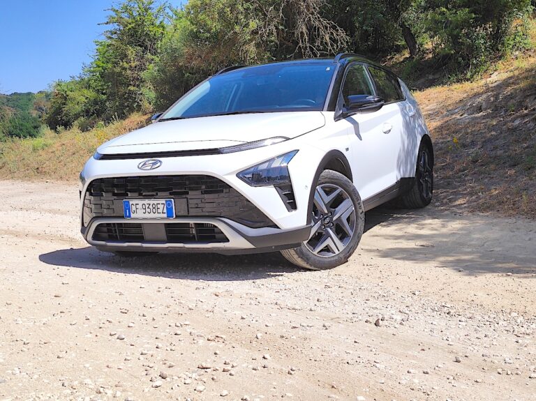 Hyundai Bayon: prova su strada