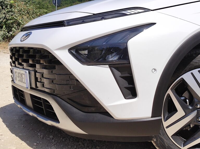 Hyundai Bayon: prova su strada