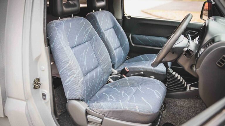 Suzuki Jimny Camper: le immagini