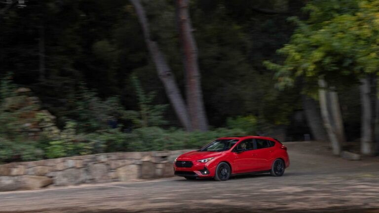 Subaru Impreza 2023: la sesta generazione