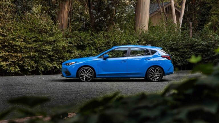 Subaru Impreza 2023: la sesta generazione