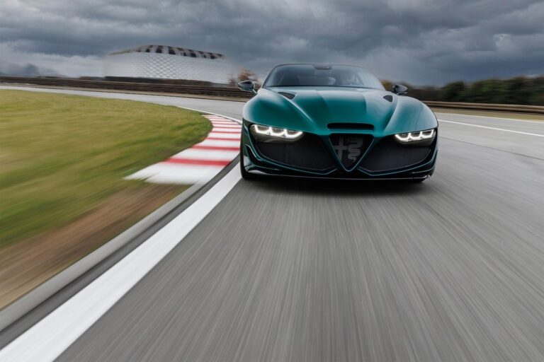 Alfa Romeo Giulia SWB Zagato: immagini ufficiali
