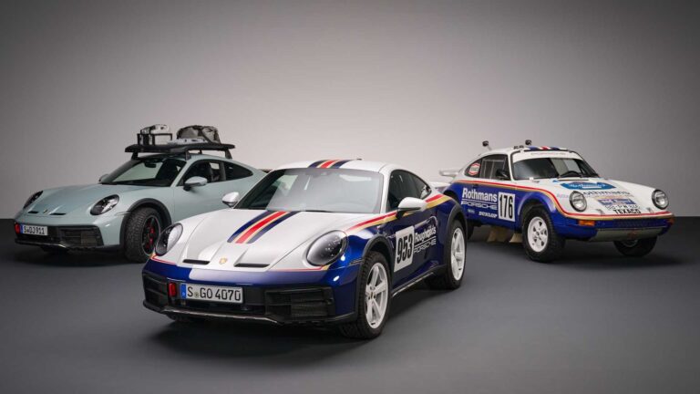 Lamborghini Huracan Sterrato VS Porsche 911 Dakar: le foto