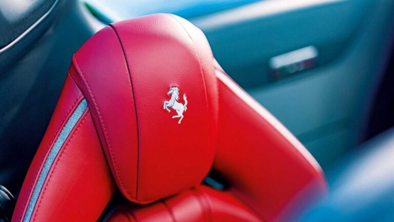 Ferrari 812 GTS di Emma Hauge