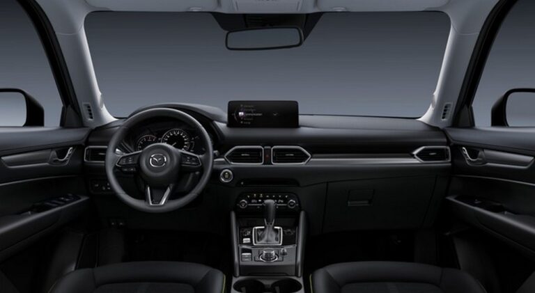 Mazda CX-5 2023: immagini ufficiali