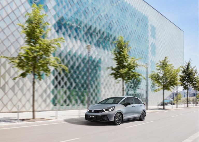 Honda Jazz e:Hev 2023: immagini ufficiali