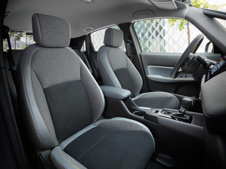 Honda Jazz e:Hev 2023: immagini ufficiali