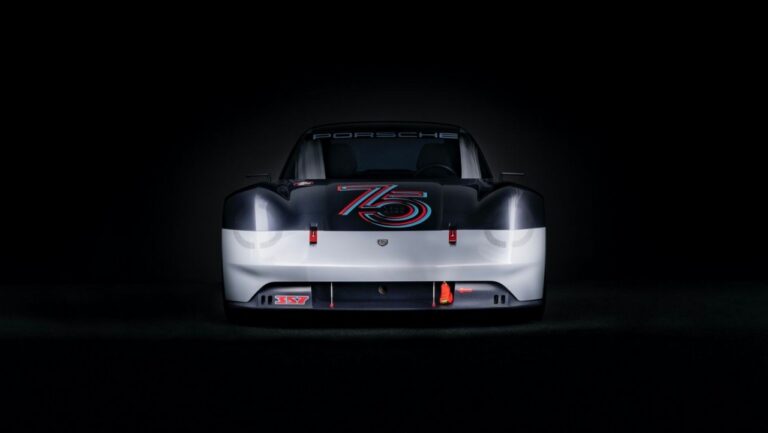 Porsche Vision 357: le immagini