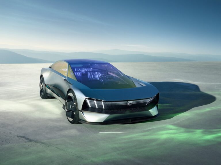 Peugeot Inception Concept: immagini ufficiali