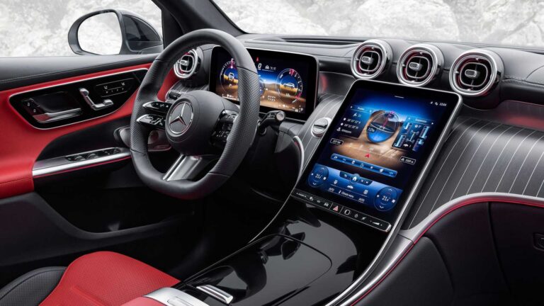 Mercedes GLC: le immagini ufficiali