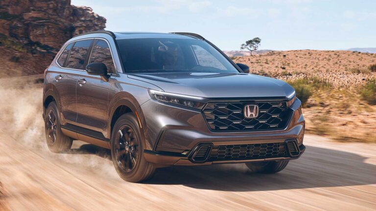 Honda CR-V 2023: le immagini ufficiali