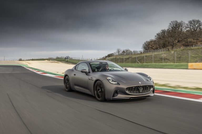 Maserati GranTurismo Folgore: immagini