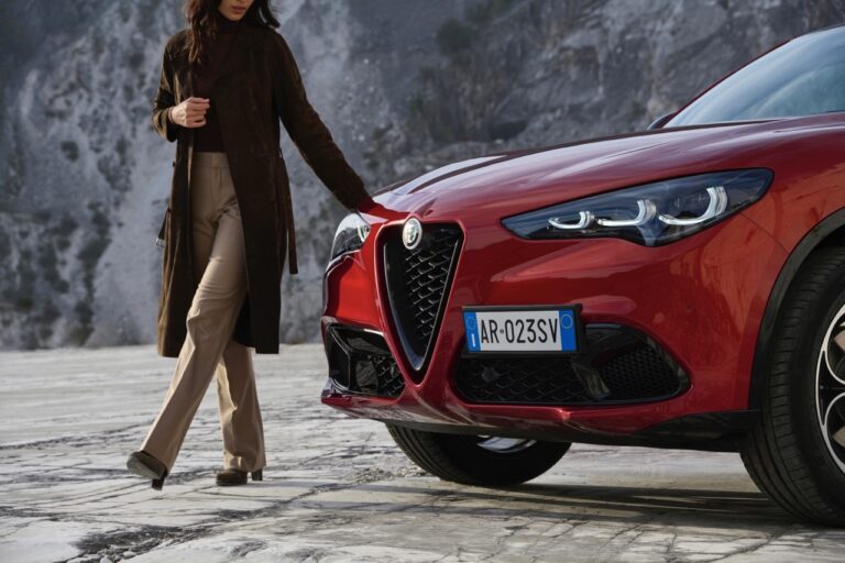 Alfa Romeo Giulia e Stelvio facelift: le foto