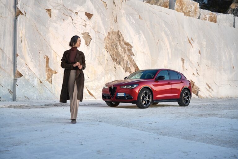 Alfa Romeo Giulia e Stelvio facelift: le foto