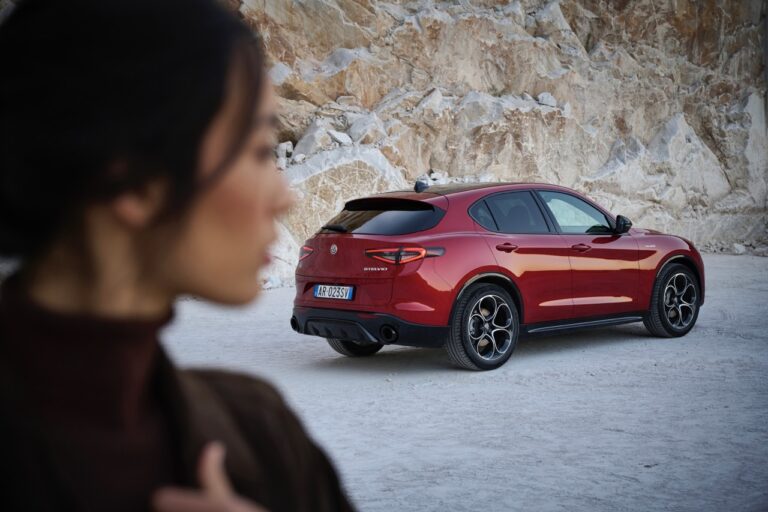 Alfa Romeo Giulia e Stelvio facelift: le foto