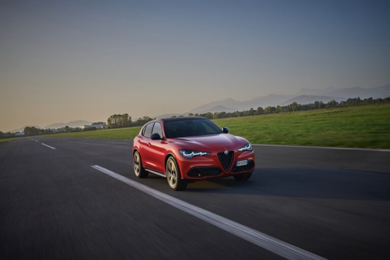 Alfa Romeo Giulia e Stelvio facelift: le foto