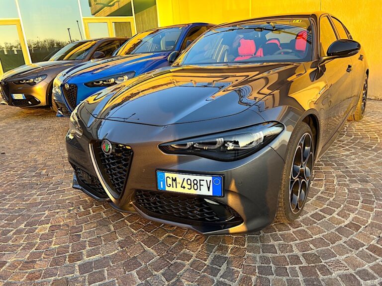 Alfa Romeo Giulia e Stelvio facelift: le foto
