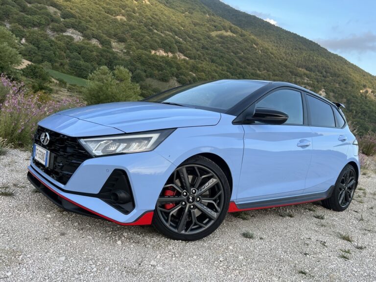 Hyundai i20 N: le foto