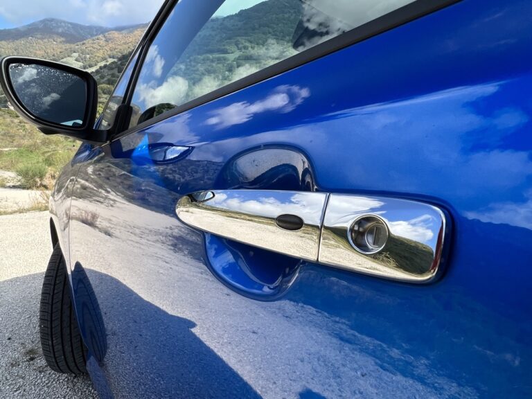 Nissan Leaf 62 kWh: le immagini