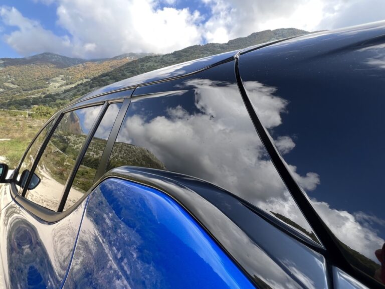 Nissan Leaf 62 kWh: le immagini