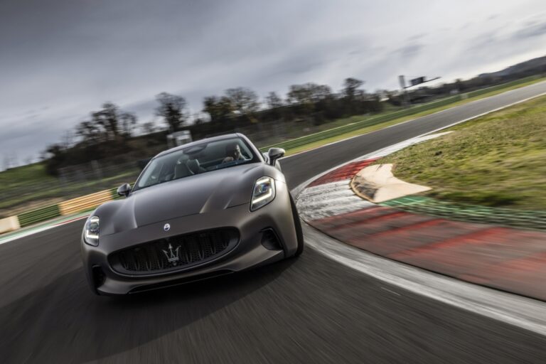 Maserati GranTurismo Folgore: immagini