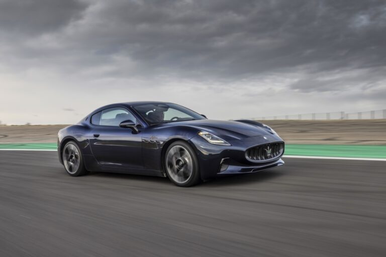 Maserati GranTurismo Folgore: immagini