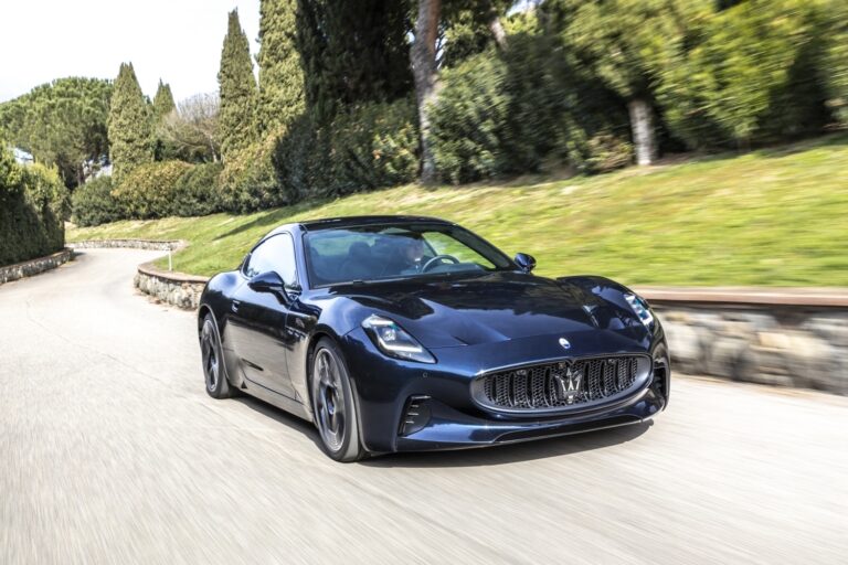 Maserati GranTurismo Folgore: immagini
