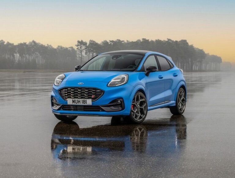 Ford Puma ST Powershift: le immagini