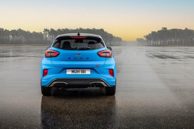 Ford Puma ST Powershift: le immagini