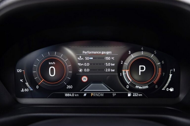 Ford Puma ST Powershift: le immagini
