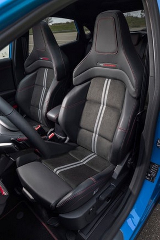 Ford Puma ST Powershift: le immagini