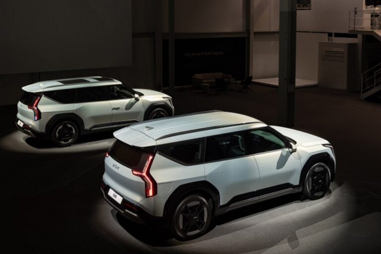 Kia EV9: immagini ufficiali