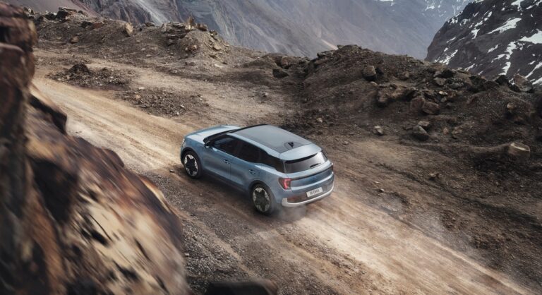 Ford Explorer 2023: immagini ufficiali