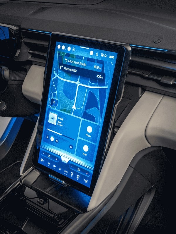 Ford Explorer 2023: immagini ufficiali