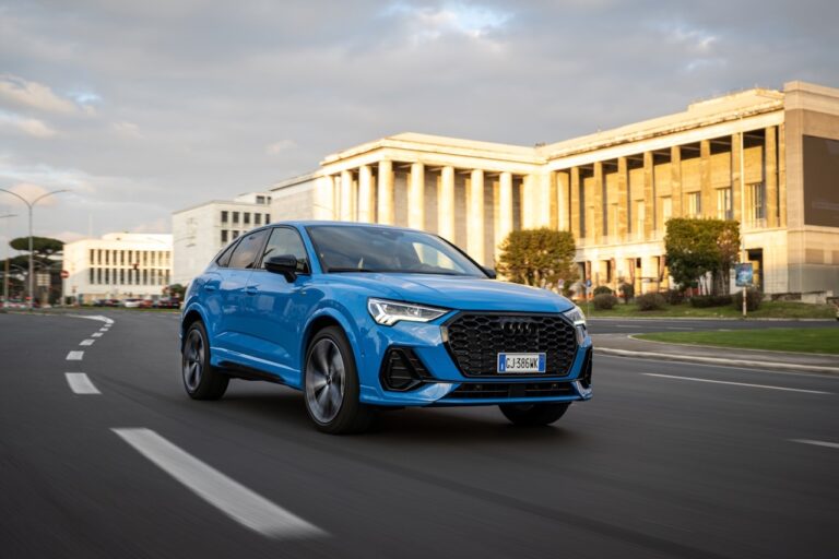 Audi Indentity Black: le foto del test a Roma