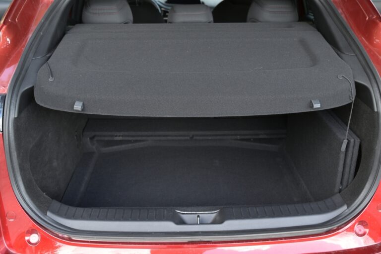 Mazda CX-30: test drive