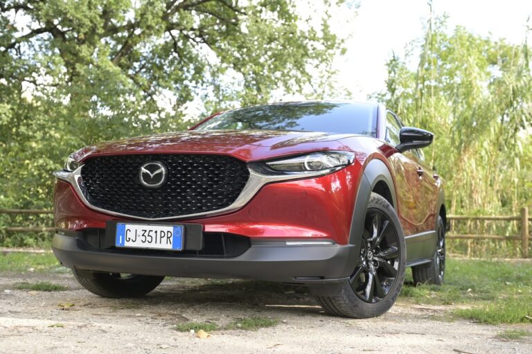 Mazda CX-30: test drive