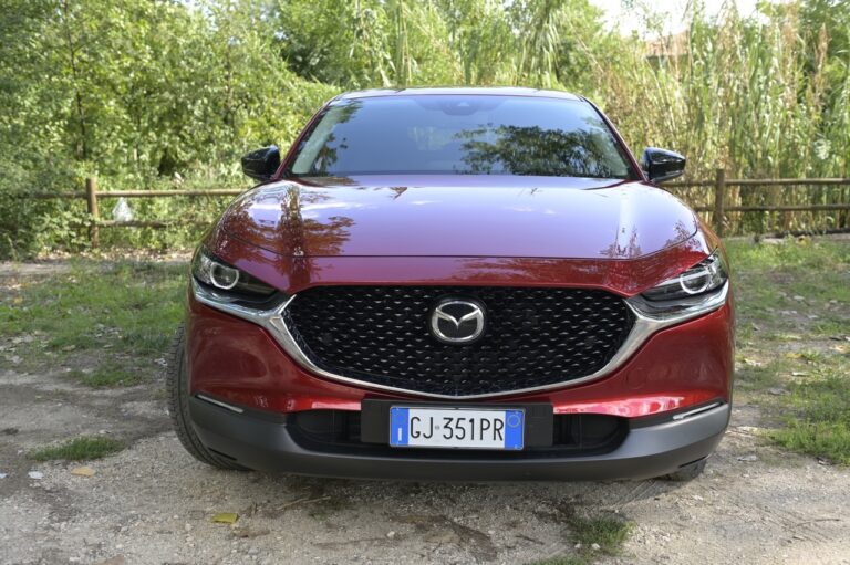Mazda CX-30: test drive