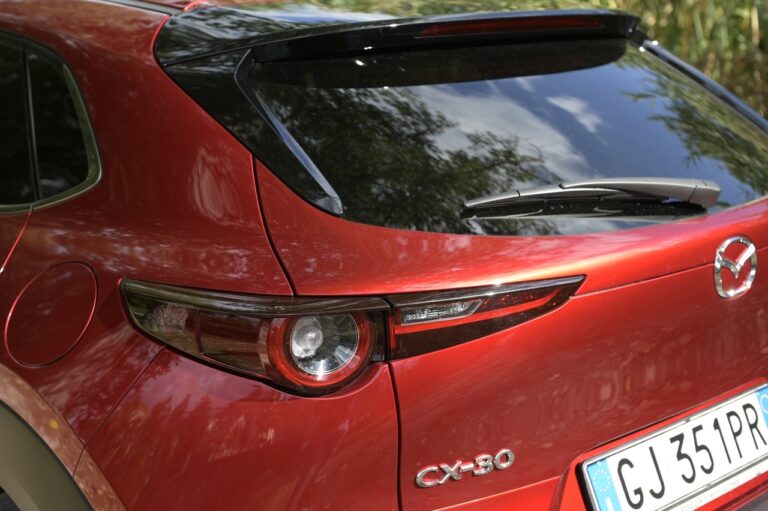 Mazda CX-30: test drive